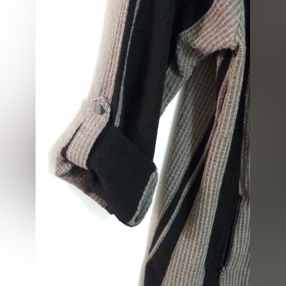 Soft Surroundings Woman Blouse Top Size S Style 2ET05 - Picture 2 of 10